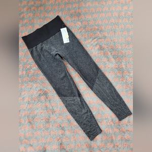 NWT Z by Zella Seamless Herringbone Detail High Waist Grey Leggings Size Small